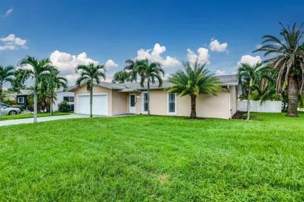 House for rent at 3170 NW 68th Court, Fort Lauderdale, FL 33309