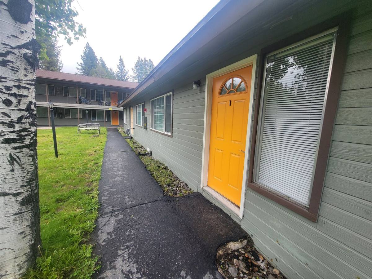 Apartment for rent at 3715 Blackwood Rd, South Lake Tahoe, CA 96150