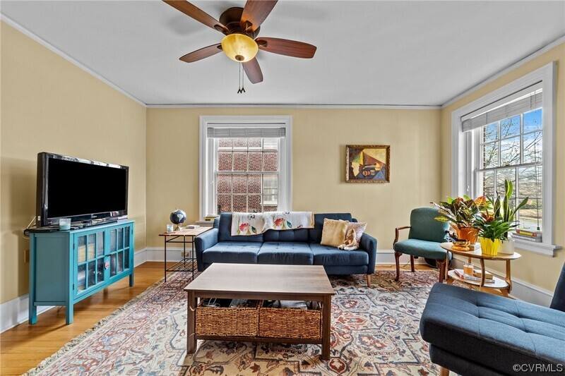 Apartment for rent at 3410 Monument Ave #201, Richmond, VA 23221
