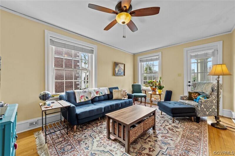 Apartment for rent at 3410 Monument Ave #201, Richmond, VA 23221