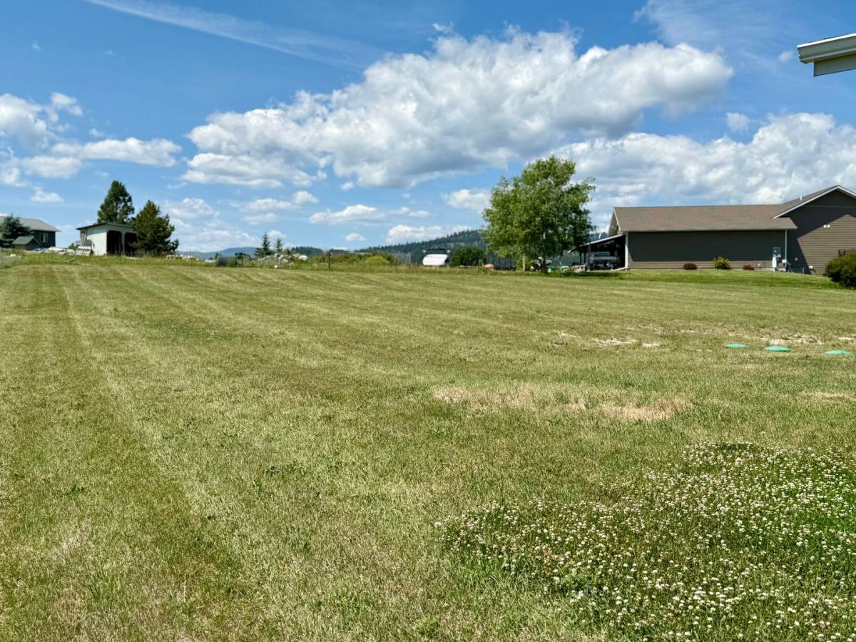House for rent at 1456 2 Mile Dr, Kalispell, MT 59901