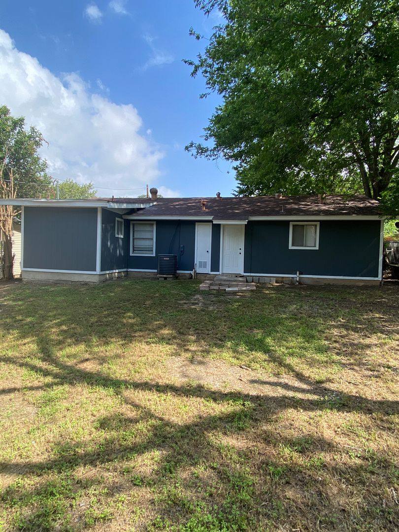 House for rent at 6805 Dubuque Lane, Austin, TX 78723