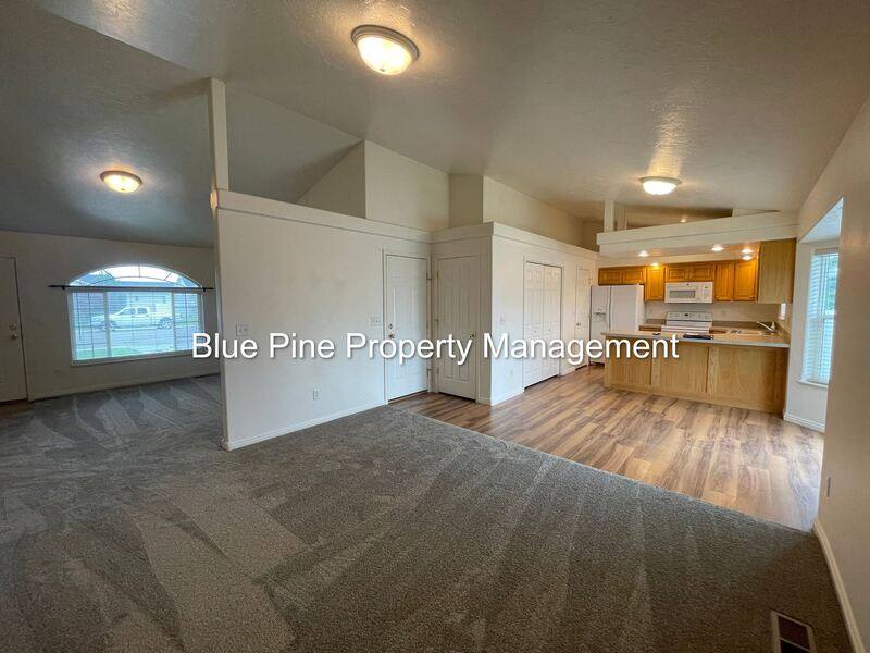 Townhouse for rent at 1156 Matchpoint Dr, Idaho Falls, ID 83406