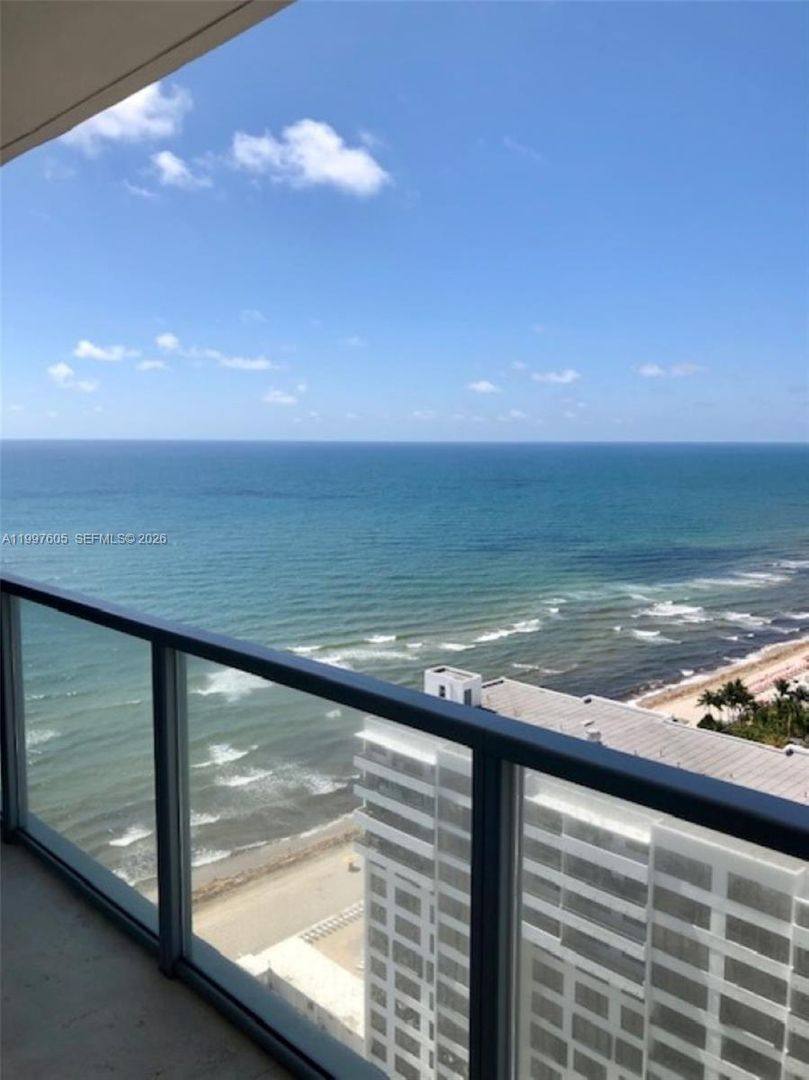 House for rent at 3101 S Ocean Dr, Hollywood, FL 33019