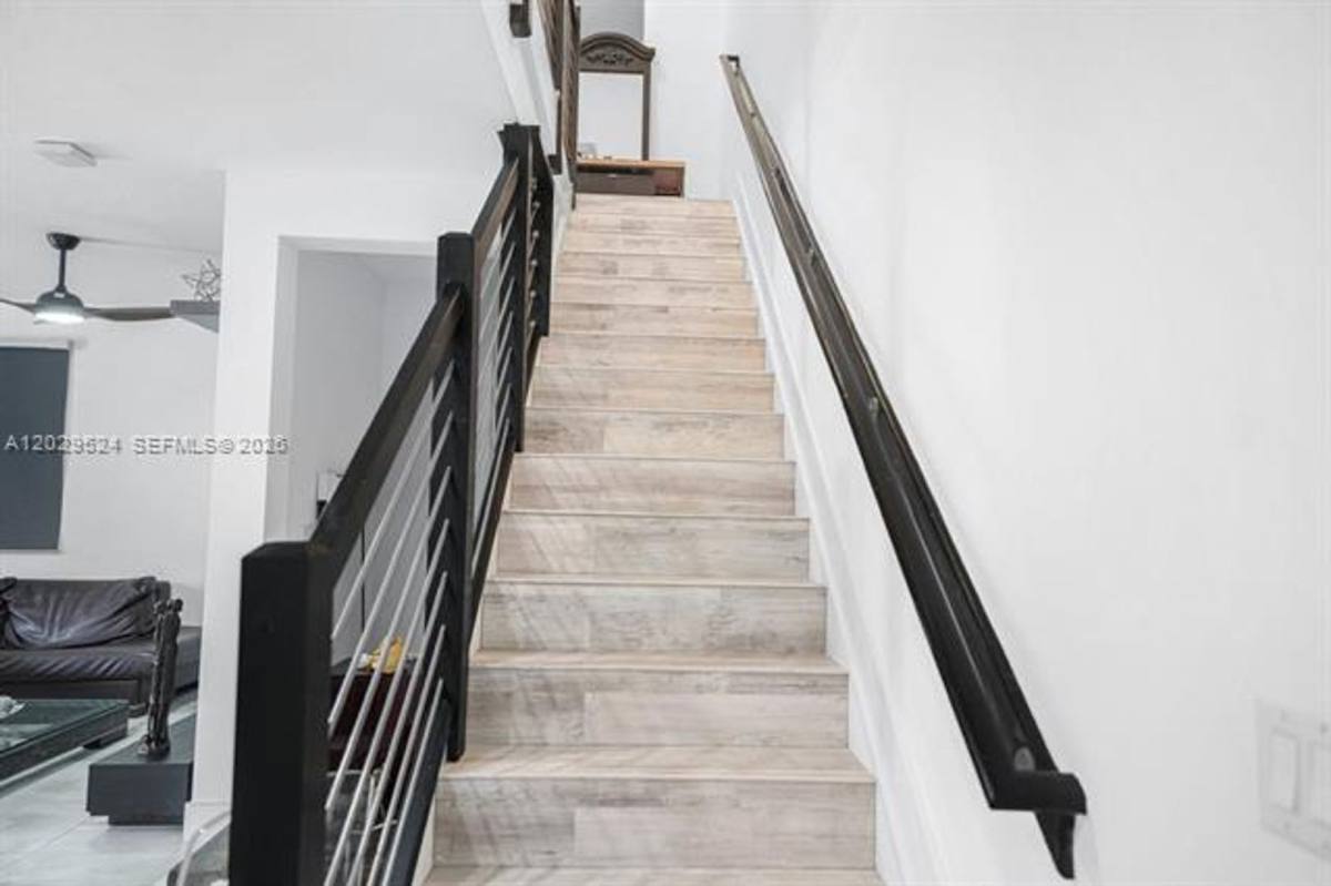 Townhouse for rent at 8005 NW 104th Court, Miami, FL 33178