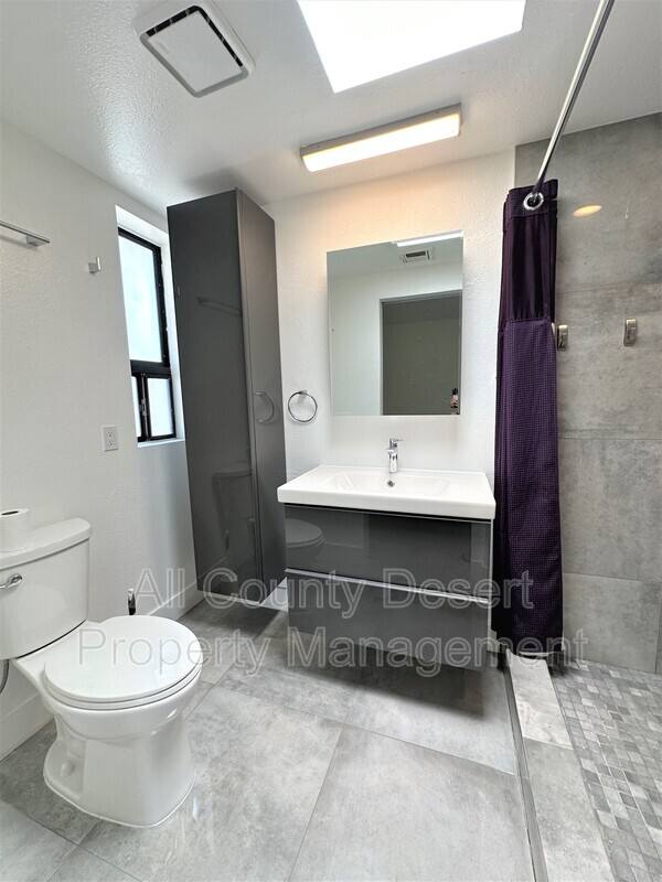 Condo for rent at 401 E Vista Chino #11, Palm Springs, CA 92262