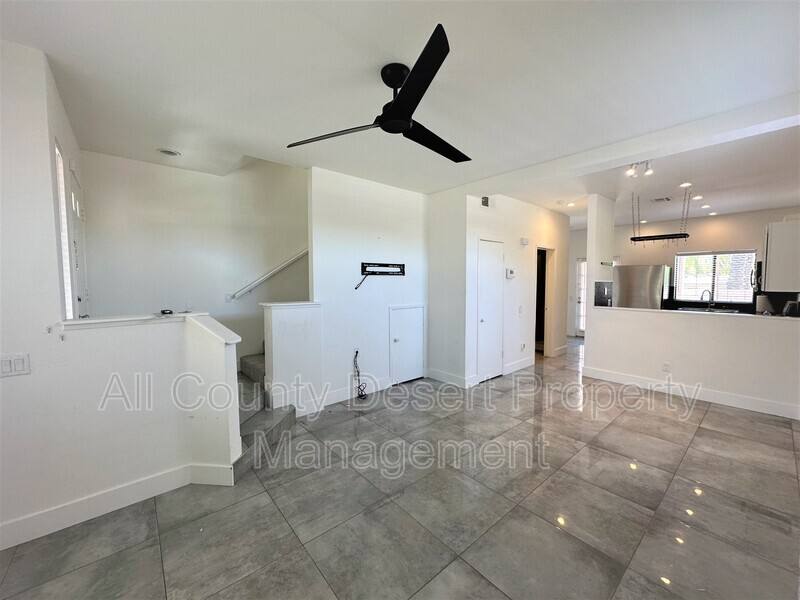 Condo for rent at 401 E Vista Chino #11, Palm Springs, CA 92262