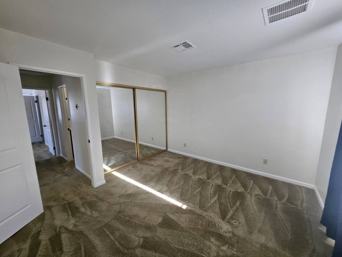 House for rent at 3151 Sycamore Ave, Bullhead City, AZ 86429