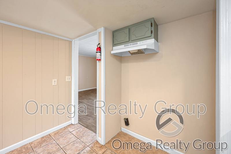 Apartment for rent at 1507 7th Ave #1, Jasper, AL 35501