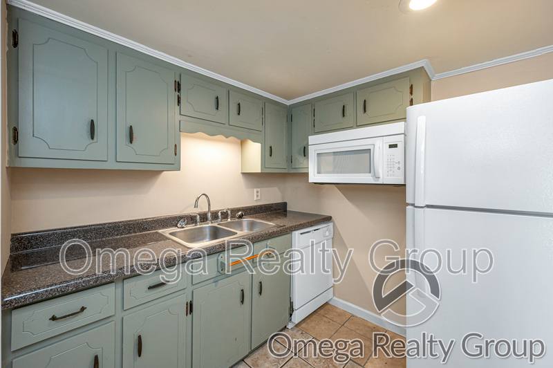 Apartment for rent at 1507 7th Ave #1, Jasper, AL 35501