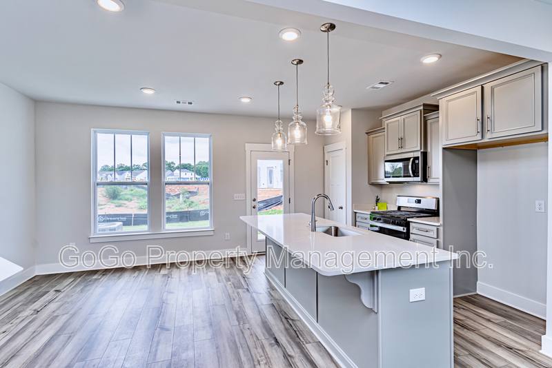 Townhouse for rent at 109 Marston Lane #1, Greenville, SC 29617