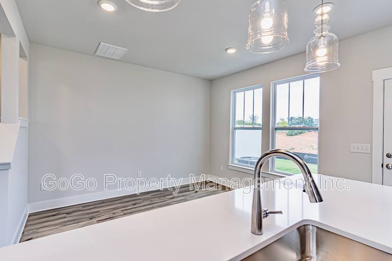 Townhouse for rent at 109 Marston Lane #1, Greenville, SC 29617
