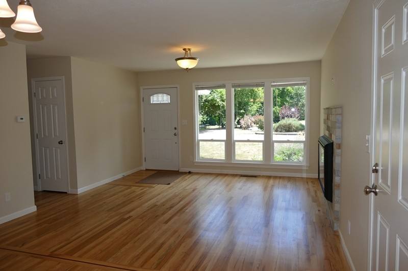 House for rent at 10851 SE Garrett Dr, Portland, OR 97222