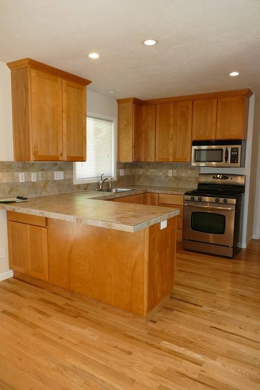 House for rent at 10851 SE Garrett Dr, Portland, OR 97222