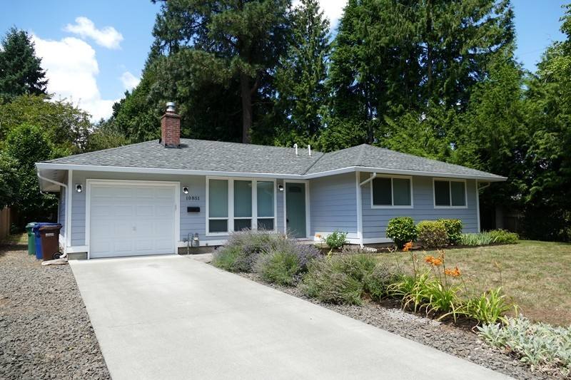 House for rent at 10851 SE Garrett Dr, Portland, OR 97222