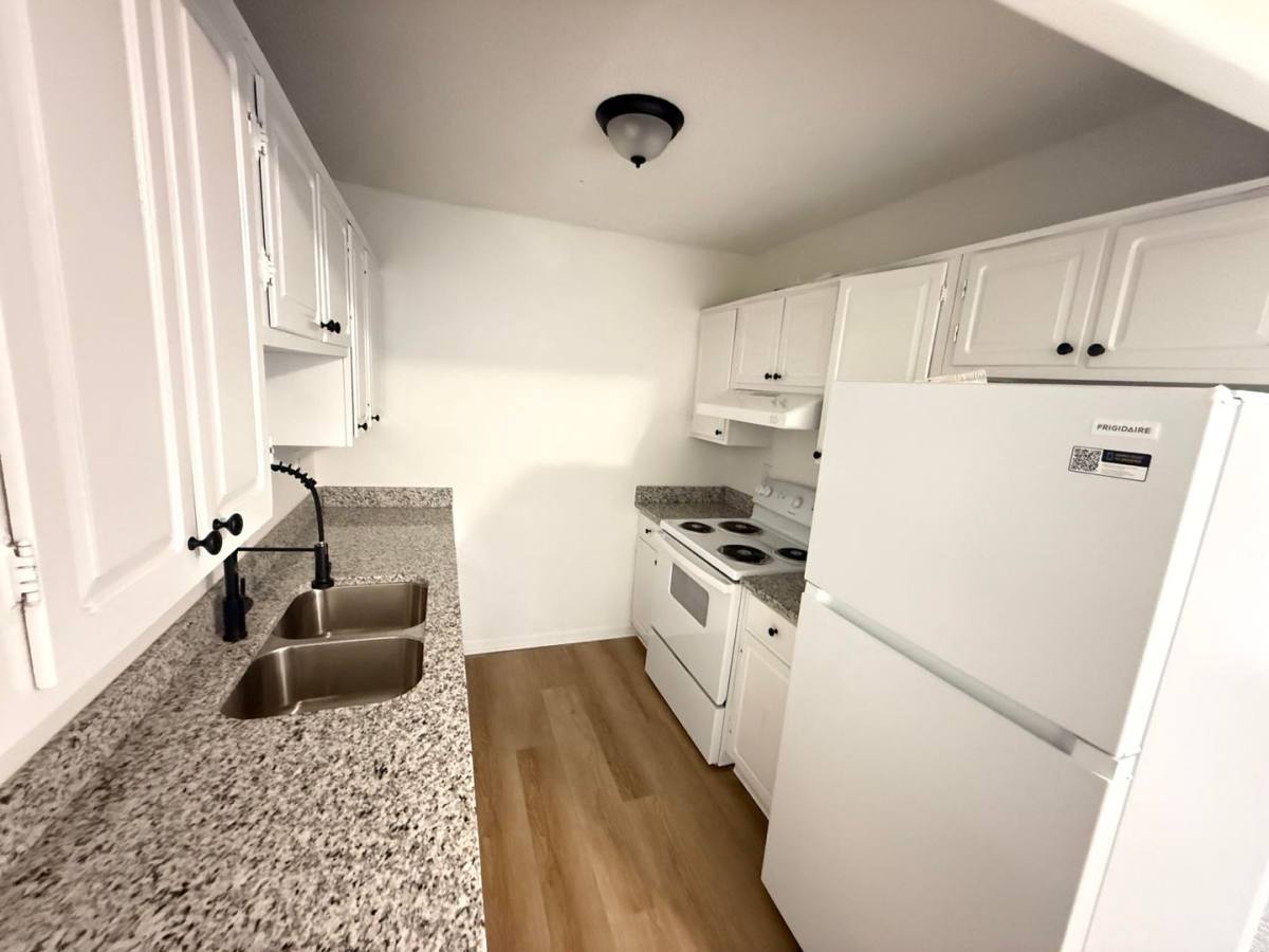 Apartment for rent at 144 Wesley Dr, Danville, VA 24540