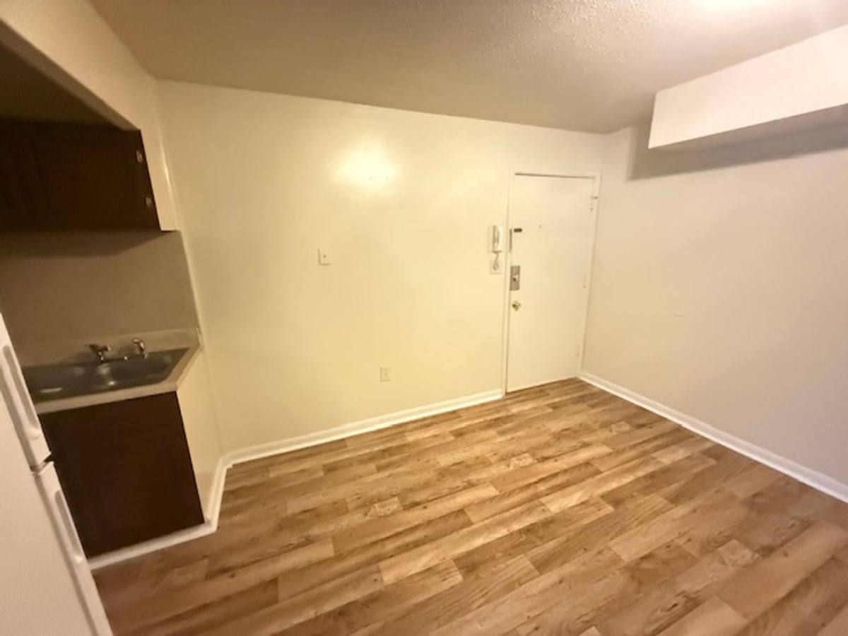 Apartment for rent at 144 Wesley Dr, Danville, VA 24540