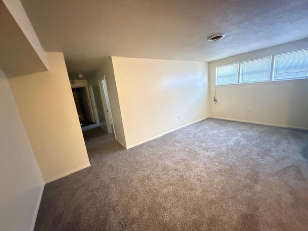 Apartment for rent at 144 Wesley Dr, Danville, VA 24540