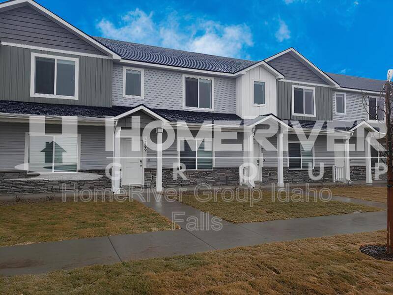 Townhouse for rent at 651 S 2400 W #3102, Rexburg, ID 83440