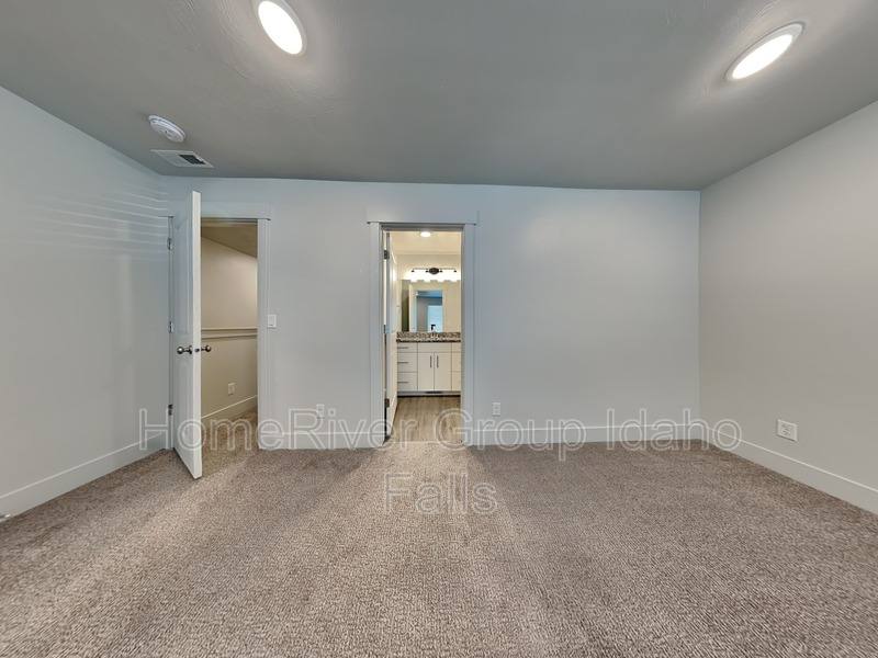 Townhouse for rent at 651 S 2400 W #3102, Rexburg, ID 83440