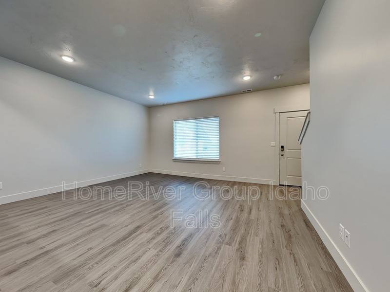 Townhouse for rent at 651 S 2400 W #3102, Rexburg, ID 83440