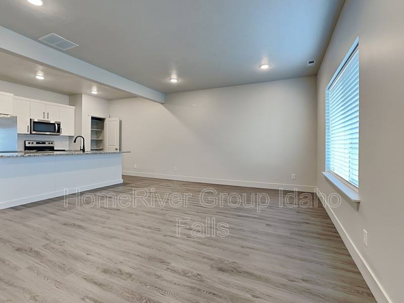 Townhouse for rent at 651 S 2400 W #3102, Rexburg, ID 83440