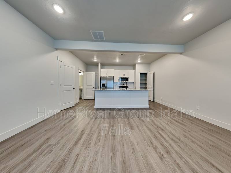 Townhouse for rent at 651 S 2400 W #3102, Rexburg, ID 83440