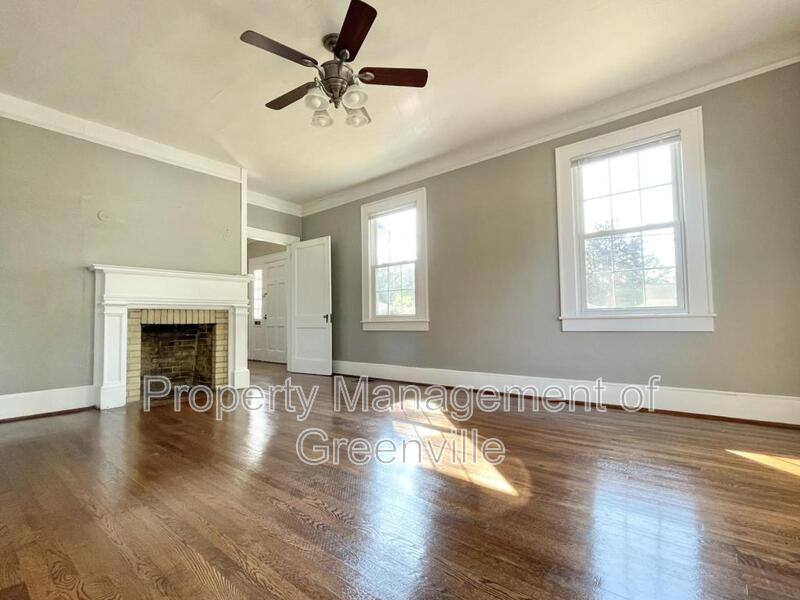 House for rent at 301 Rogers Ave, Greenville, SC 29617