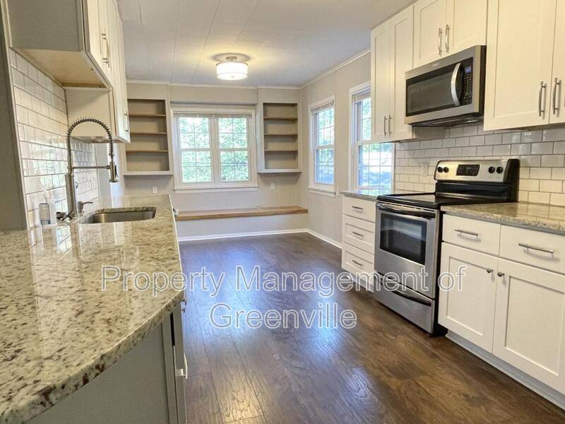 House for rent at 301 Rogers Ave, Greenville, SC 29617