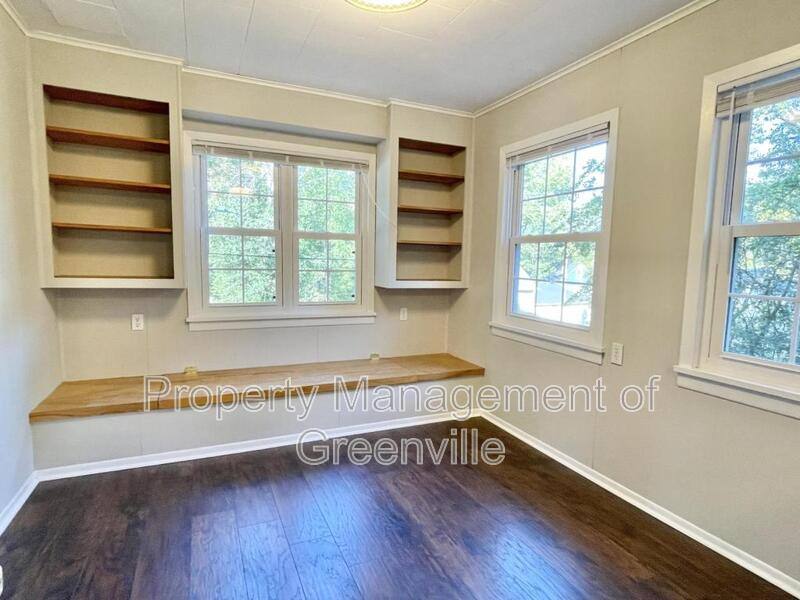 House for rent at 301 Rogers Ave, Greenville, SC 29617