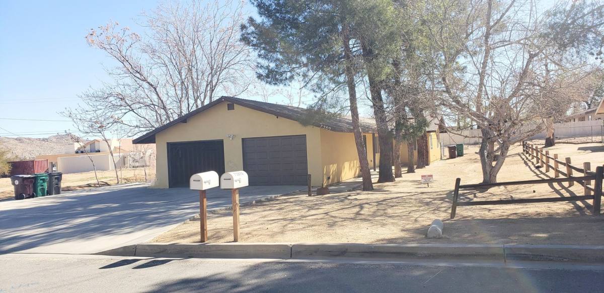 Apartment for rent at 7389 Cibola Trail, Yucca Valley, CA 92284