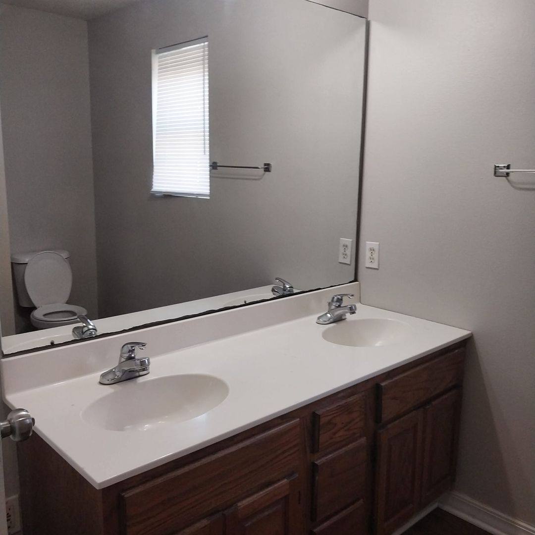 House for rent at 1401 W Academy, Searcy, AR 72143