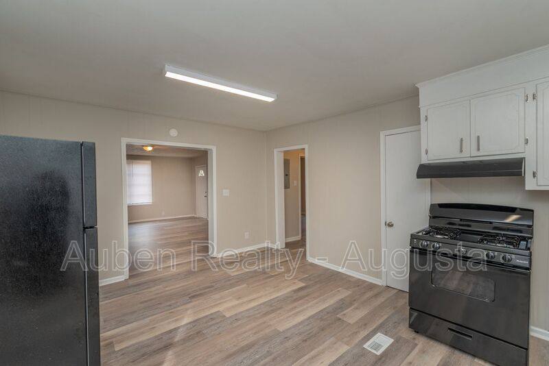 House for rent at 102 Curry St, Augusta, GA 30904