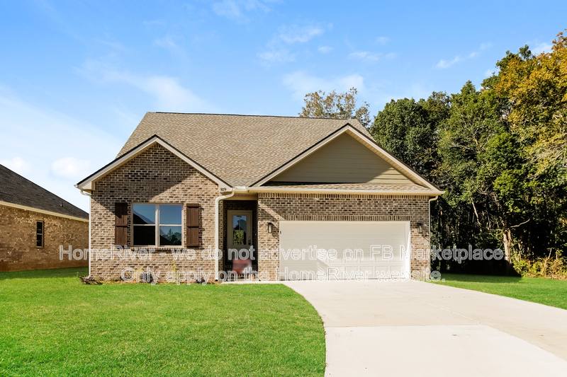 House for rent at 819 Temple St, Foley, AL 36535