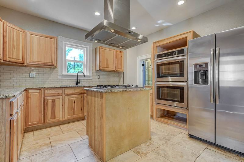 House for rent at 14 N Walnut St, Colorado Springs, CO 80905