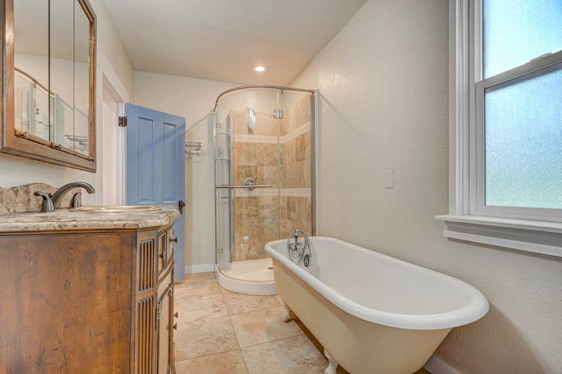 House for rent at 14 N Walnut St, Colorado Springs, CO 80905