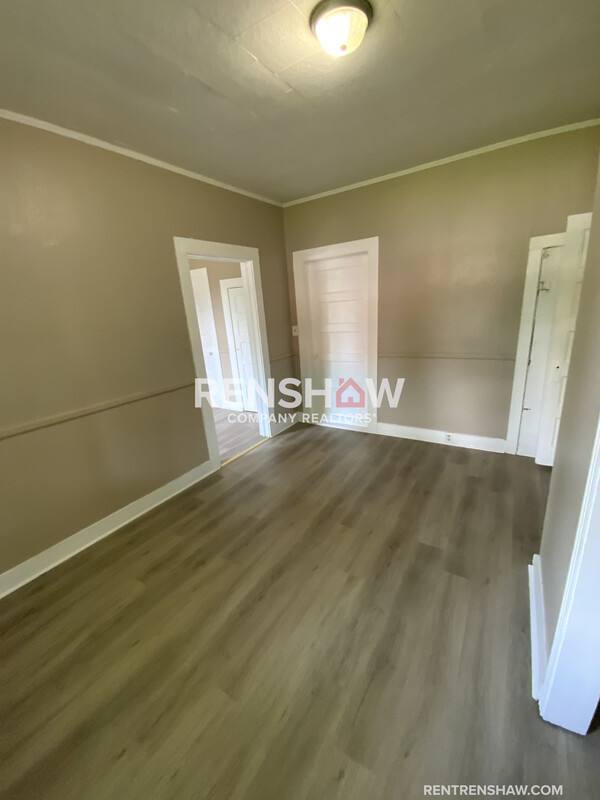 House for rent at 109 Church St #B, Trenton, TN 38382