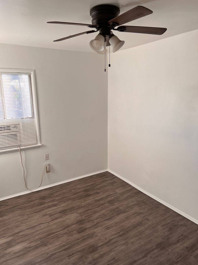 Apartment for rent at 13817 Christine Dr, Whittier, CA 90605