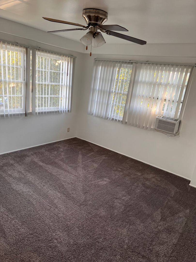 Apartment for rent at 13817 Christine Dr, Whittier, CA 90605