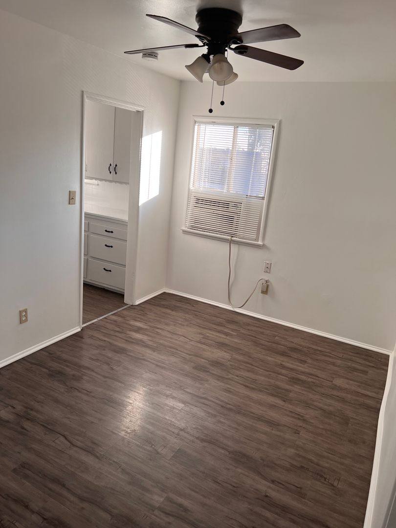 Apartment for rent at 13817 Christine Dr, Whittier, CA 90605