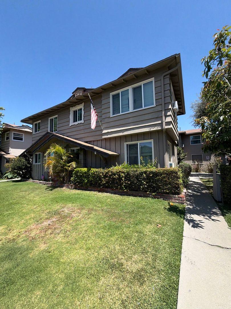 Apartment for rent at 13809 Christine Dr, Whittier, CA 90605