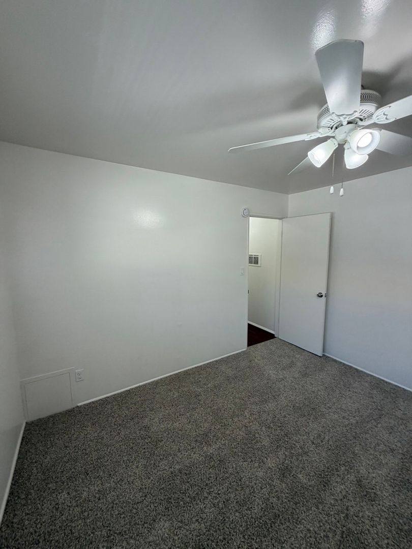 Apartment for rent at 13809 Christine Dr, Whittier, CA 90605