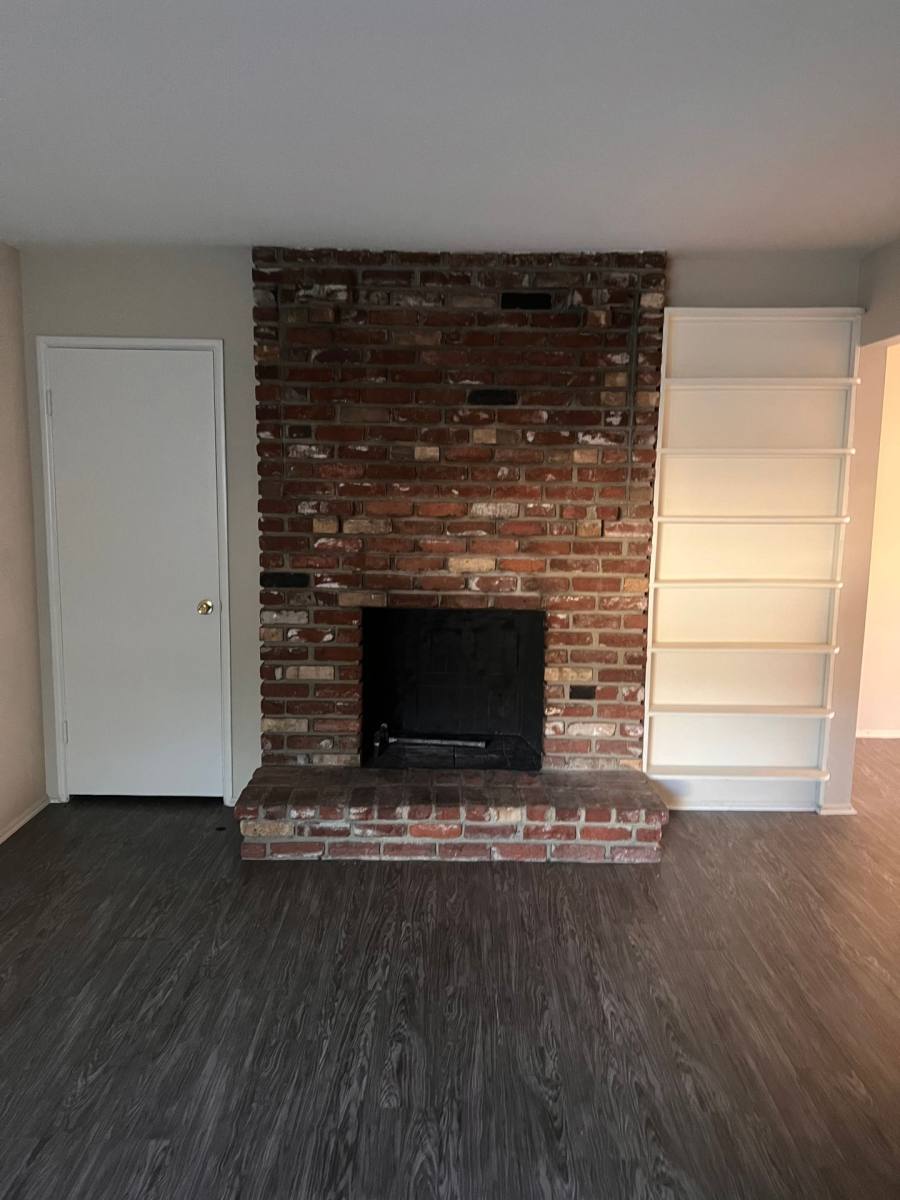 Apartment for rent at 13809 Christine Dr, Whittier, CA 90605