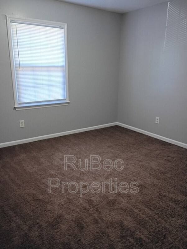 Apartment for rent at 416 S Weldon St, Gastonia, NC 28052