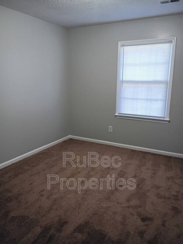 Apartment for rent at 416 S Weldon St, Gastonia, NC 28052