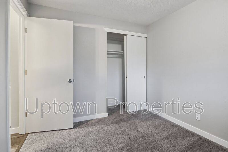 Apartment for rent at 1374 SE Cedar St #1, Hillsboro, OR 97123