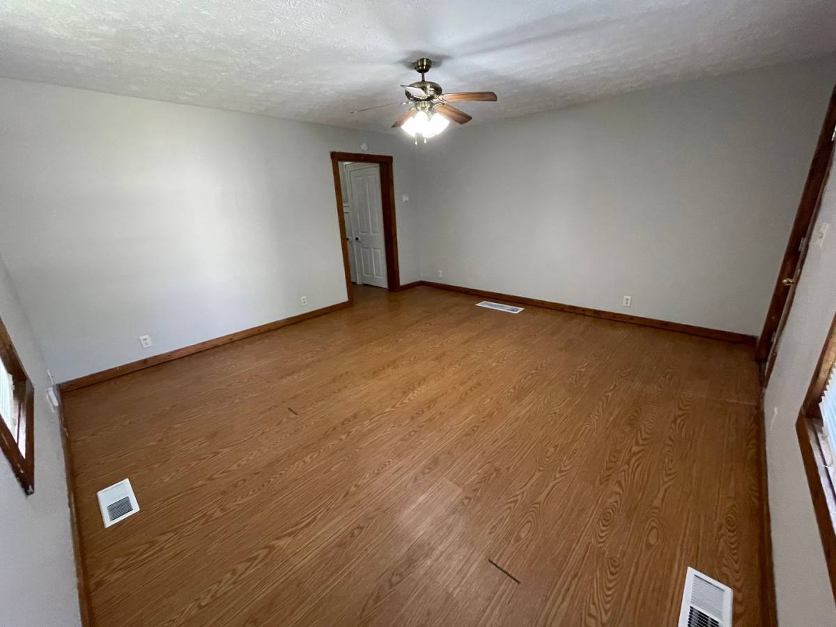 Apartment for rent at 901-903 N 12th St, Lafayette, IN 47904