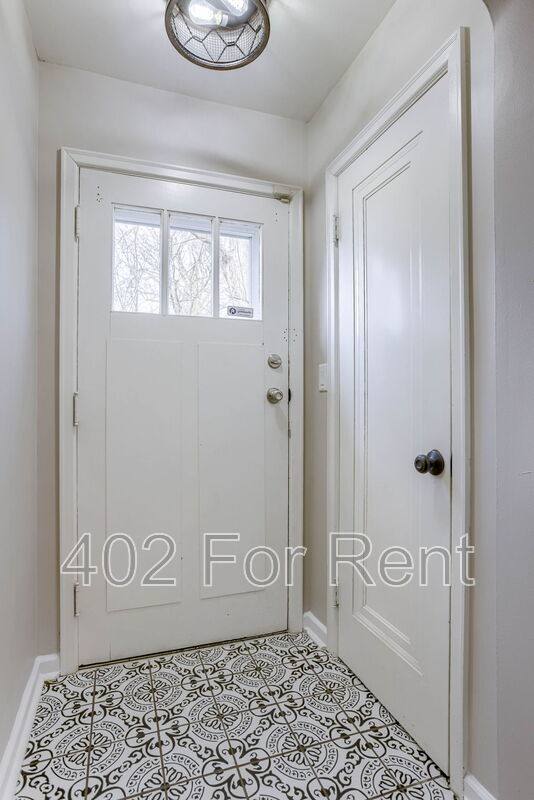 Townhouse for rent at 2509 N 52nd St, Omaha, NE 68104