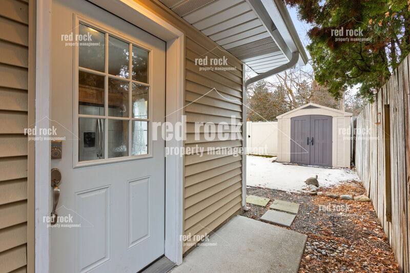 Apartment for rent at 11321 E 31st Ave #B, Spokane, WA 99206