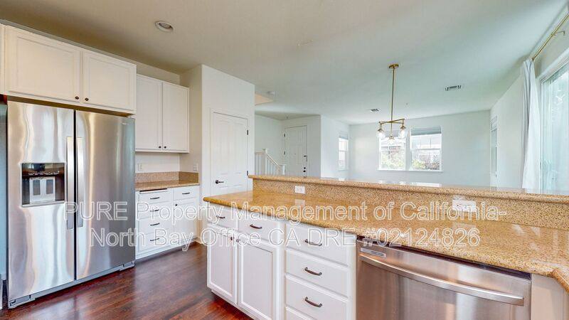Townhouse for rent at 6583 Santero Way, Cotati, CA 94931